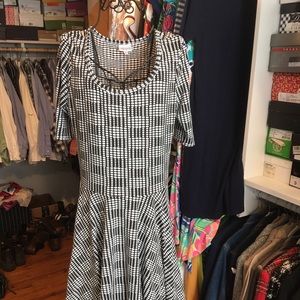 Black White Lularoe Nicole Dress Large